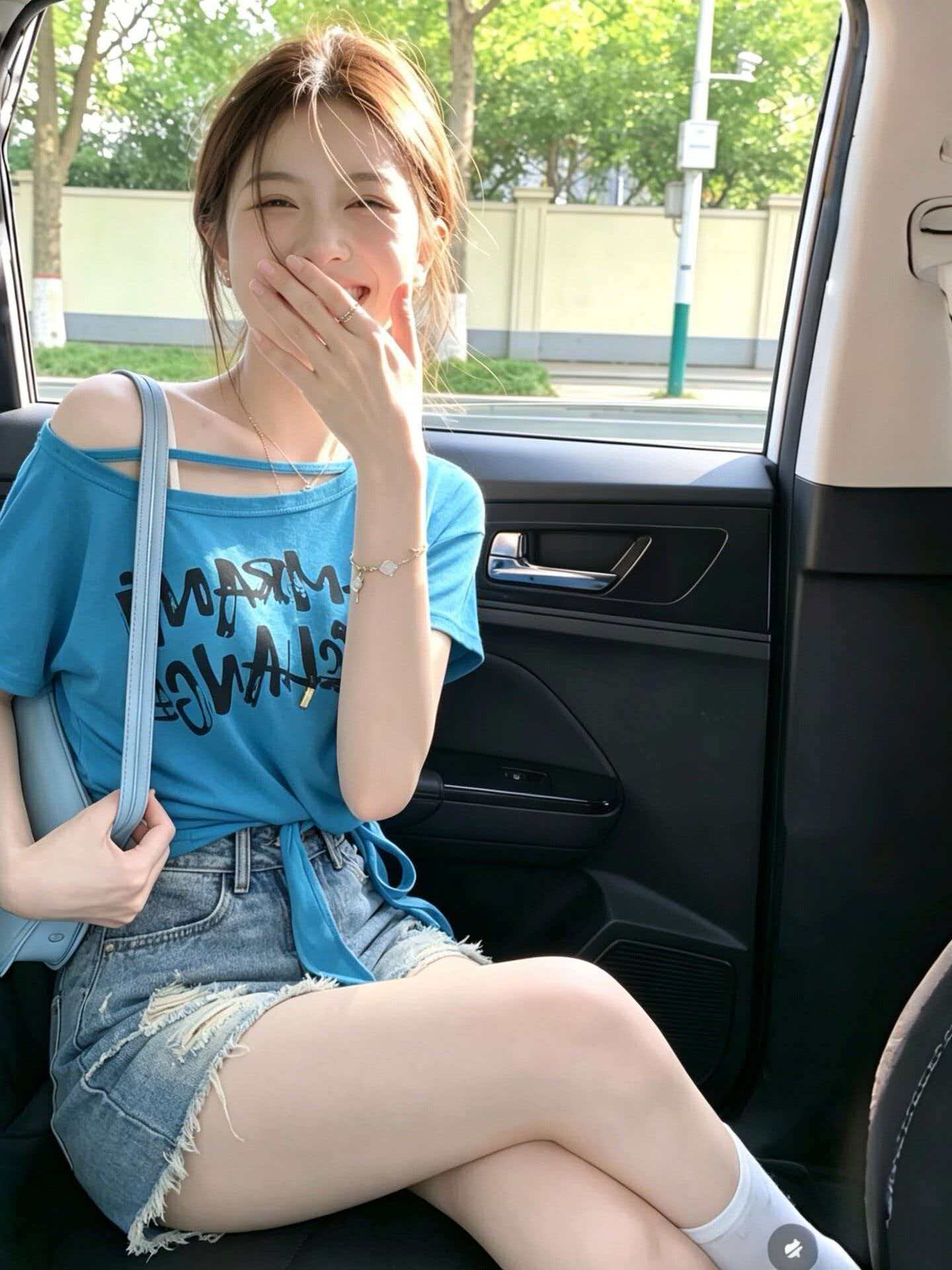 Blue Asymmetric Off-Shoulder Short Sleeve T-Shirt for Women 2026 Summer Cropped Casual Top