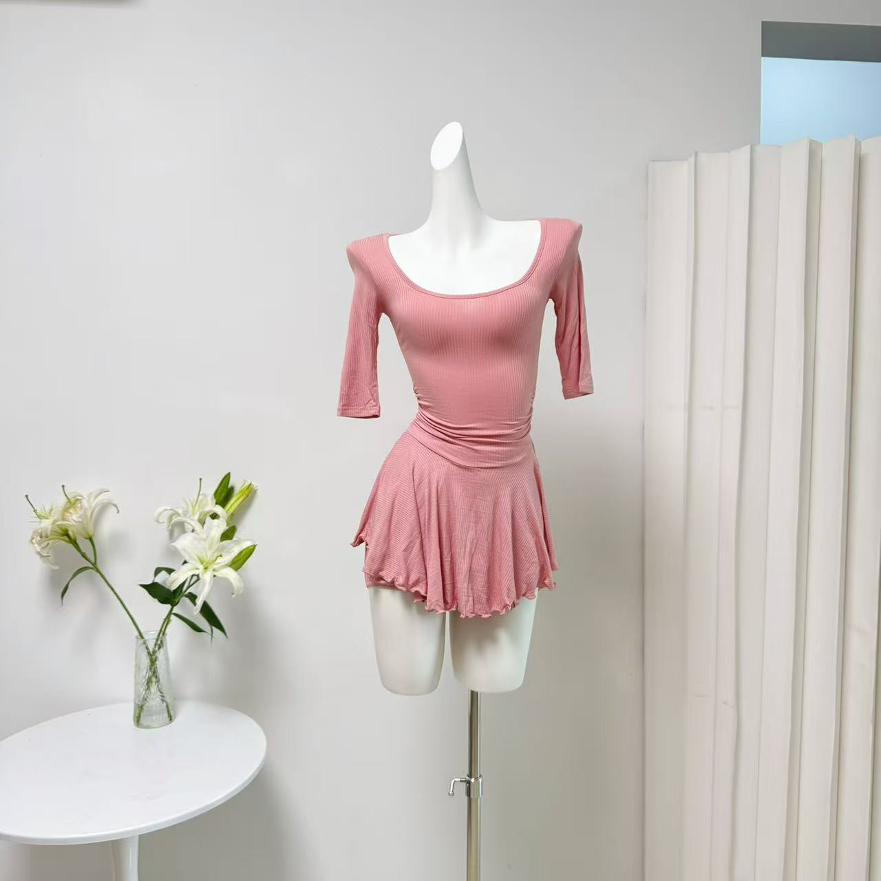 Women's Two-Piece Knit Dress and Bloomers Set with Flattering Silhouette