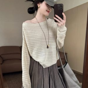 Lazy Off-Shoulder Hollow Knit Sweater for Women Batwing Sleeve Slimming Pullover Niche Loose Top