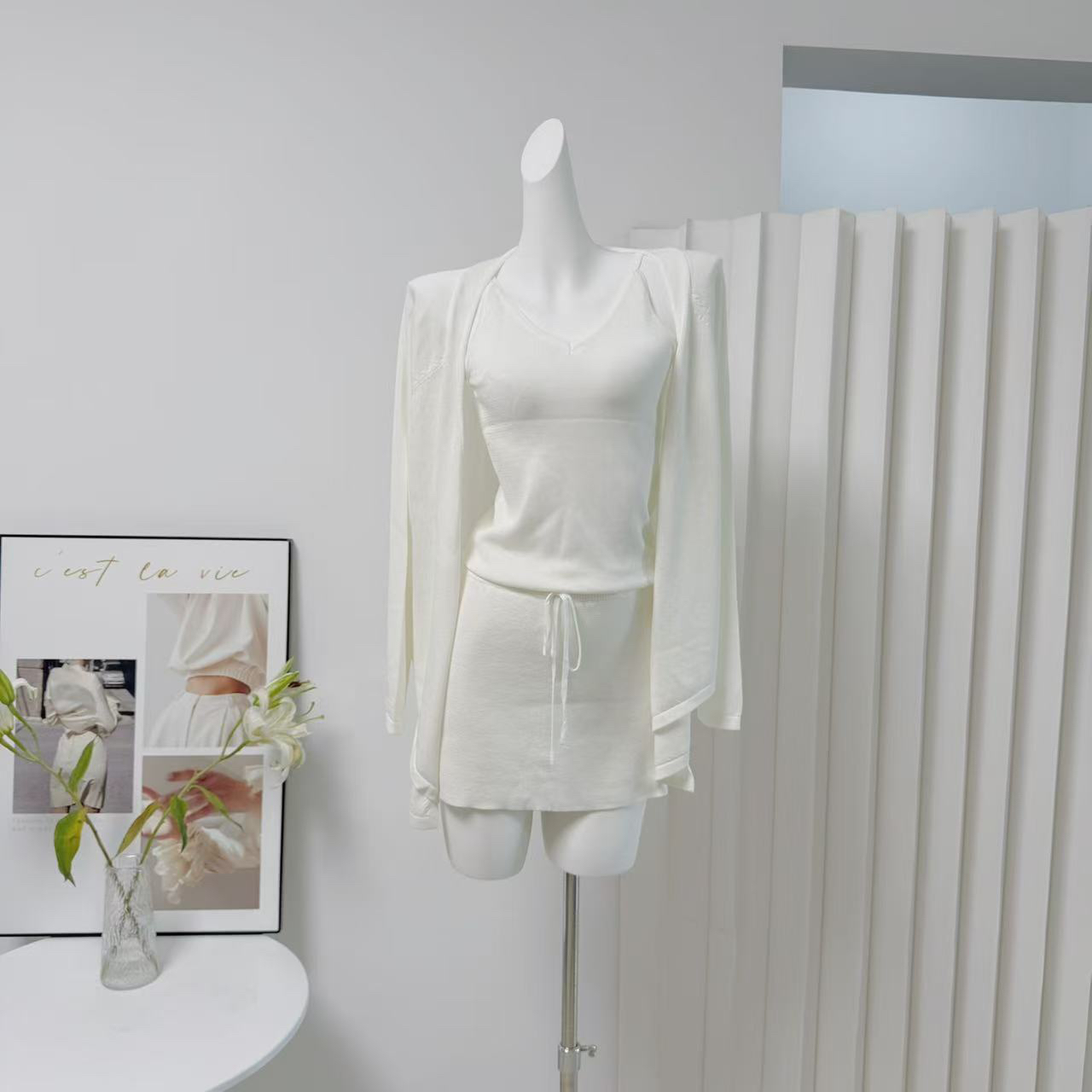 Women's Knit Vacation Outfit Set Cardigan Cami and Skirt